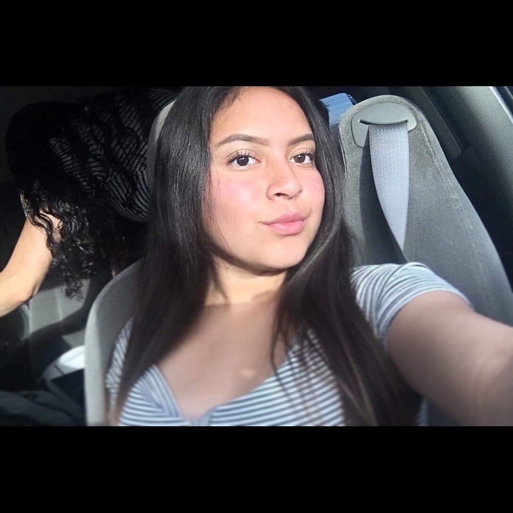 Meet your Posher, Mayerli